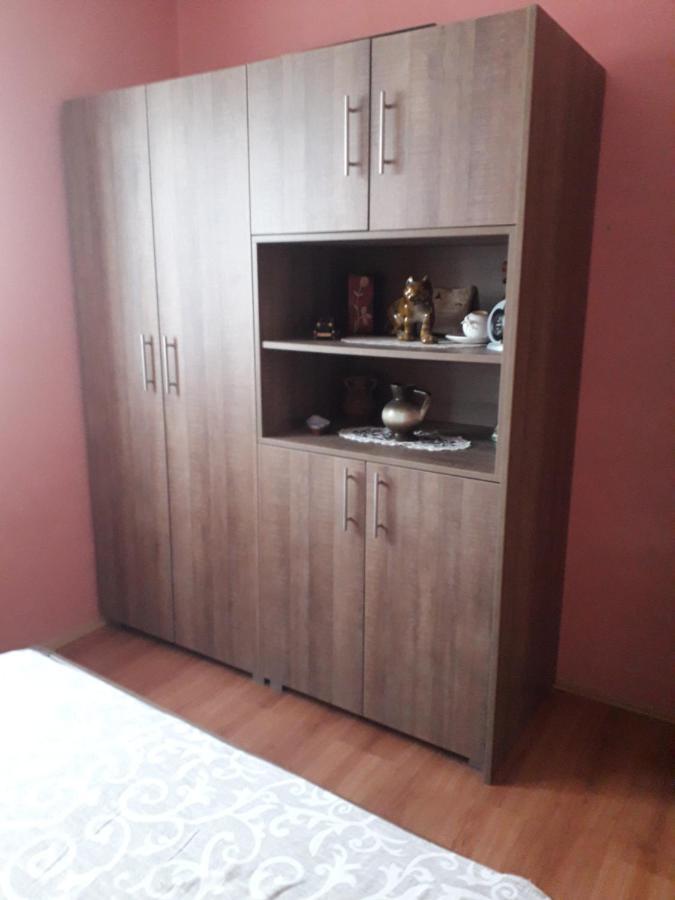 Galerija Jovanovic Topola Buitenkant foto